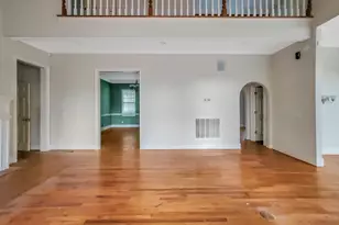 221 Lyman Hall, Savannah, GA 31410 - Photo 11