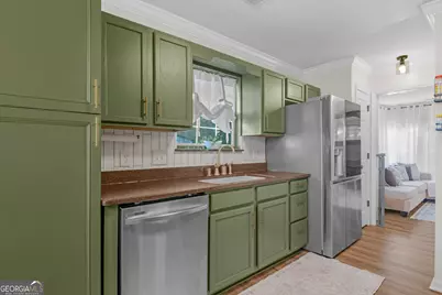 413 Auburn Road, Glennville, GA 30427 - Photo 7