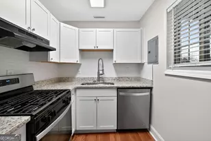 2510 Peachwood Cir NE, Atlanta, GA 30345 - Photo 5