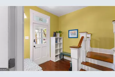 534 E Waldburg Street, Savannah, GA 31401 - Photo 7