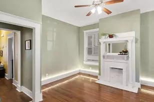 534 E Waldburg St, Savannah, GA 31401 - Photo 11