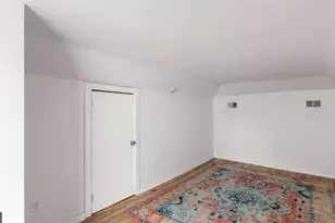 534 E Waldburg St, Savannah, GA 31401 - Photo 27