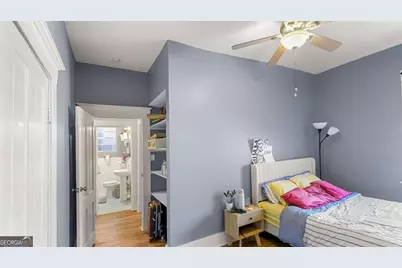 534 E Waldburg Street, Savannah, GA 31401 - Photo 31