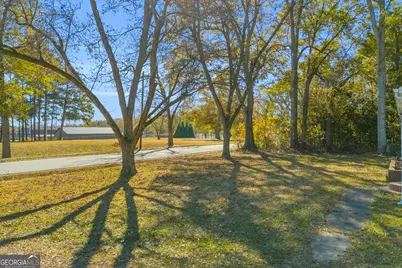 76 Campbell Drive, Hartwell, GA 30643 - Photo 11