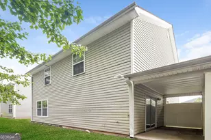 6233 Hickory Ln Cir, Union City, GA 30291 - Photo 17