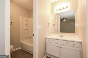 733 Emerald Forest Circle, Lawrenceville, GA 30044 - Photo 11