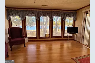 410 Cedar Street, Lavonia, GA 30553 - Photo 3