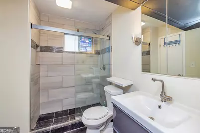 3501 Roswell Road NE #APT 501, Atlanta, GA 30305 - Photo 15