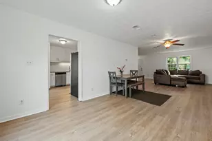 310 Winding River Dr, Sandy Springs, GA 30350 - Photo 7