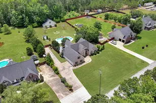 2022 Standing Rock Rd, Senoia, GA 30276 - Photo 1