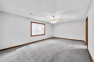 1552 Golf Link Dr, Stone Mountain, GA 30088 - Photo 5