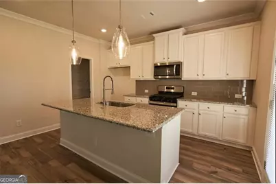 305 Sterling Creek Way, Loganville, GA 30052 - Photo 19