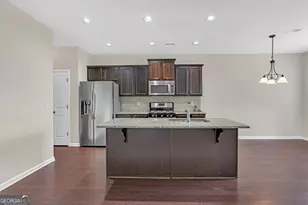 568 Garden View Ct, Lawrenceville, GA 30046 - Photo 11