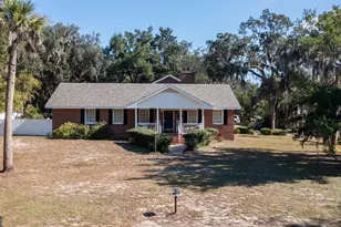 300 Dilworth St, Saint Marys, GA 31558 - Photo 3