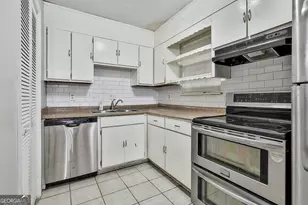 4701 Flat Shoals Rd, Union City, GA 30291 - Photo 15