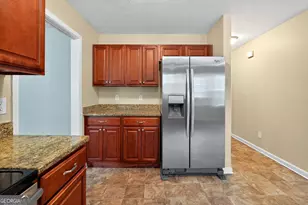 3881 Wolverton Cir, Lithonia, GA 30038 - Photo 19