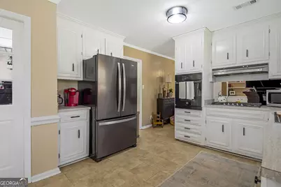 4653 S Beechwood Drive, Macon, GA 31210 - Photo 11