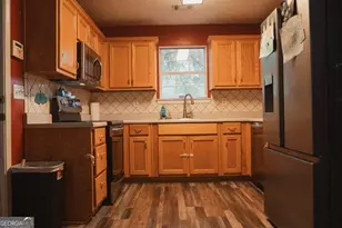 1145 Larkspur Dr, Locust Grove, GA 30248 - Photo 11