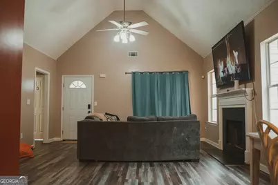 1145 Larkspur Drive, Locust Grove, GA 30248 - Photo 5