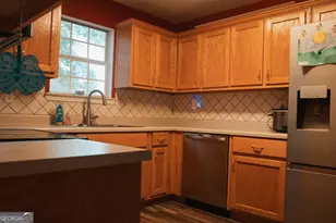 1145 Larkspur Dr, Locust Grove, GA 30248 - Photo 13