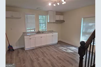 395 S Elm Street, Commerce, GA 30529 - Photo 3