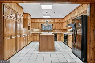 200 Lookiba Ln, Ellijay, GA 30540 - Photo 17