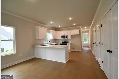 215 Timsbury, Athens, GA 30607 - Photo 9