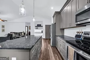 153 North Point Cir, Hartwell, GA 30643 - Photo 23