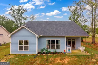 153 N Point Circle, Hartwell, GA 30643 - Photo 5