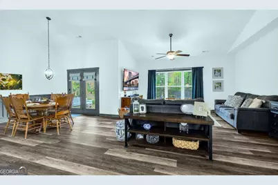 153 N Point Circle, Hartwell, GA 30643 - Photo 9