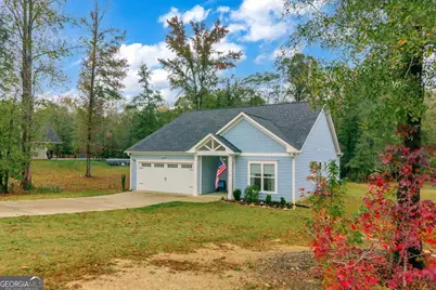 153 N Point Circle, Hartwell, GA 30643 - Photo 3
