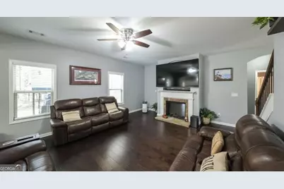 219 Candlewood Drive, Carrollton, GA 30117 - Photo 13