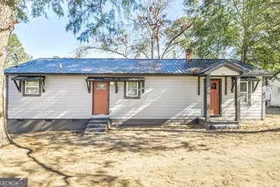 401 Pine Street, Dublin, GA 31021 - Photo 1