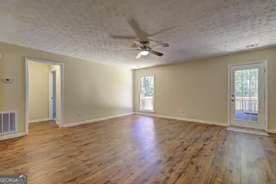 586 Higgins Road, Jackson, GA 30233 - Photo 11