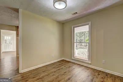 586 Higgins Road, Jackson, GA 30233 - Photo 19