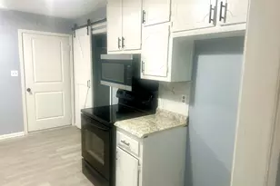 1836 Pinecrest Dr, Griffin, GA 30223 - Photo 9