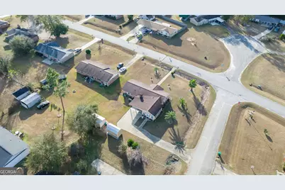 414 Pine Glen Drive, Albany, GA 31705 - Photo 7