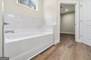 329 Greenleaf Dr, Lavonia, GA 30553 - Photo 23