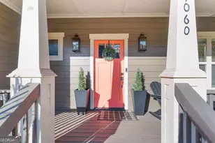 1060 Cobblestone Ln, Bogart, GA 30622 - Photo 3