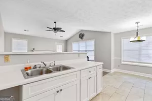 135 Gingercake Ct, Fayetteville, GA 30214 - Photo 7