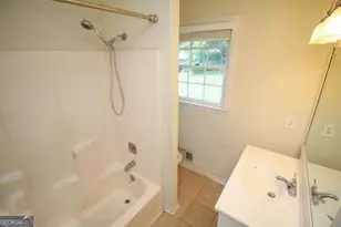 220 Providence Rd, Athens, GA 30606 - Photo 13