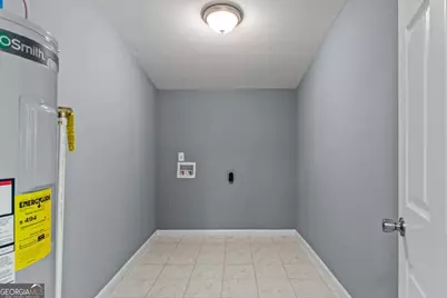 215 Hunter Street, Union Point, GA 30669 - Photo 13