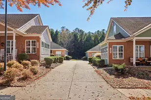 1502 Commonwealth Cir, Newnan, GA 30263 - Photo 3