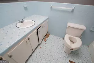 304 Taliaferro Dr, Hogansville, GA 30230 - Photo 29