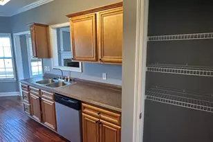 1212 E Barnard St, Glennville, GA 30427 - Photo 19