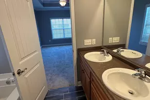 1212 E Barnard St, Glennville, GA 30427 - Photo 9