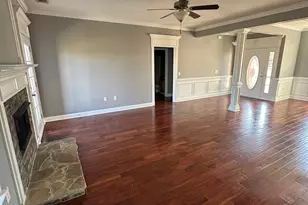 1212 E Barnard St, Glennville, GA 30427 - Photo 15