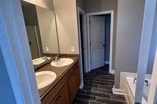 1212 E Barnard St, Glennville, GA 30427 - Photo 7