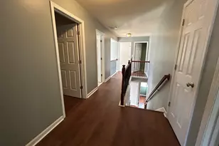 706 Oracle Dr, Lawrenceville, GA 30043 - Photo 15