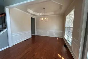 706 Oracle Dr, Lawrenceville, GA 30043 - Photo 3